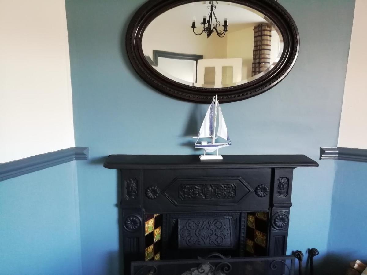Cosy Spacious 2-Bed Cottage In Watchet Somerset Exterior photo