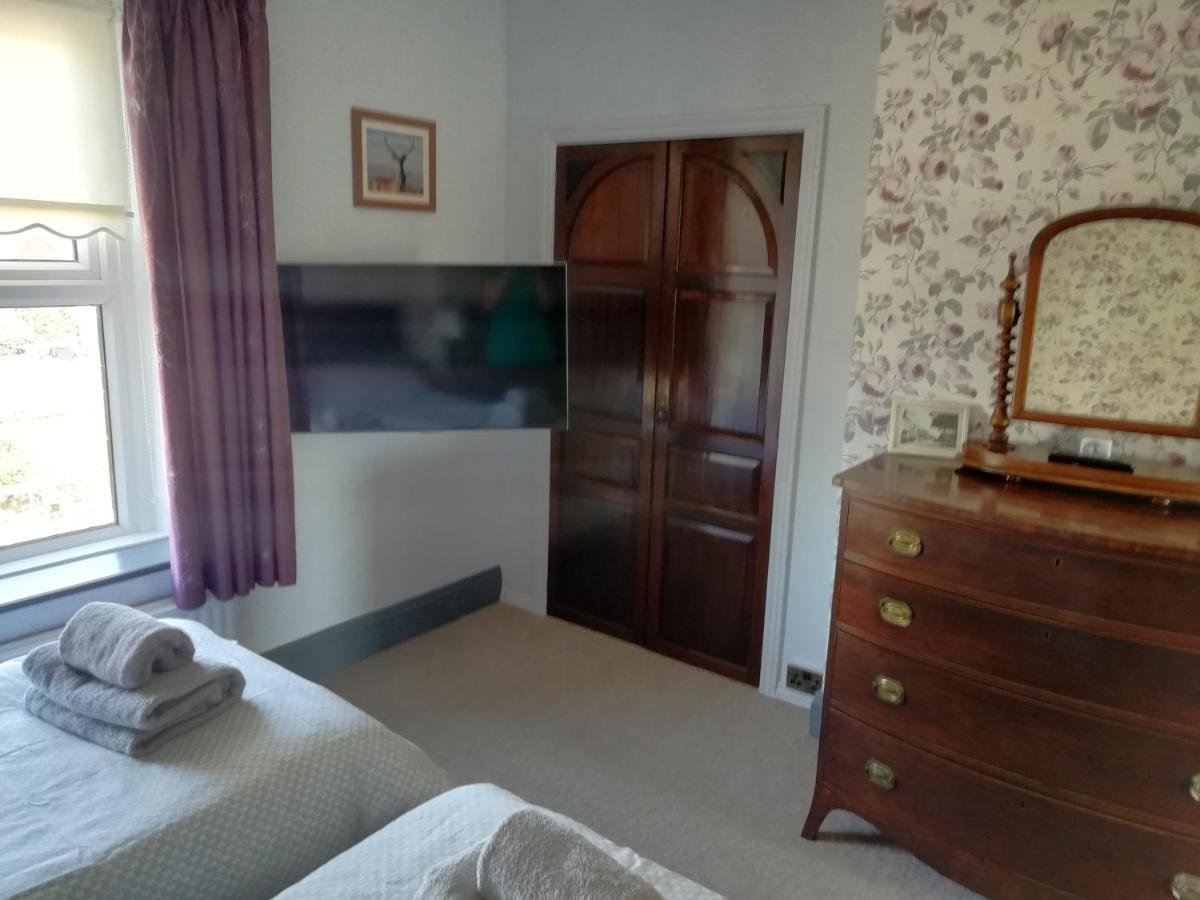 Cosy Spacious 2-Bed Cottage In Watchet Somerset Exterior photo